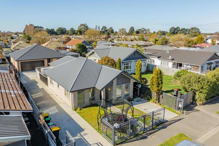 11 Russell Street Linwood_13