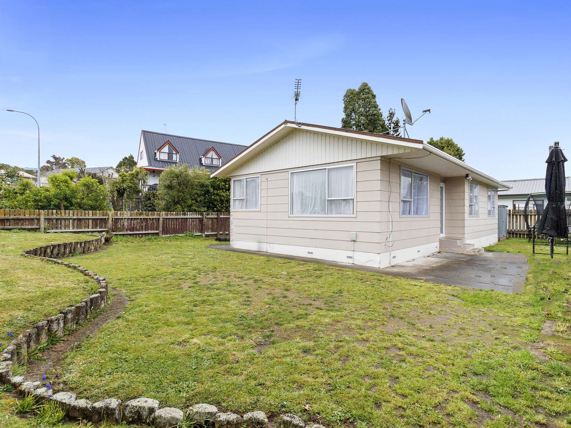 2A Melva Street Dinsdale_0