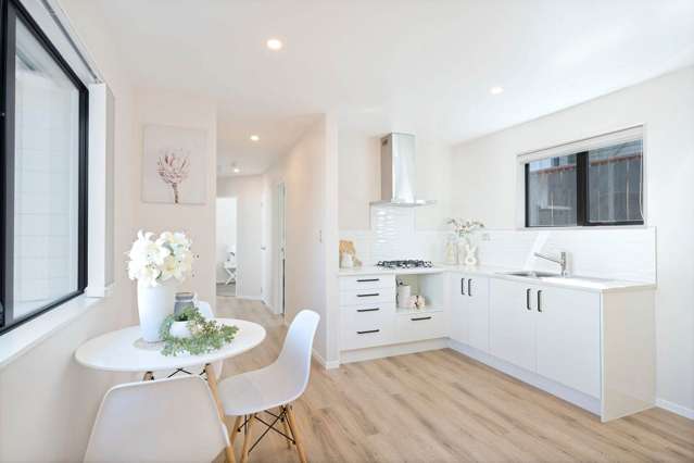 55B Chorley Avenue Massey_2