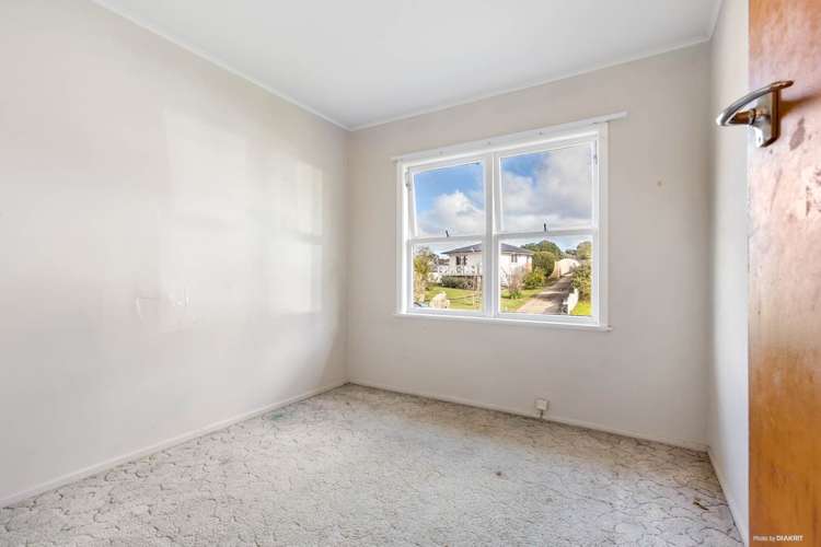 50 Tahi Terrace Glen Eden_8