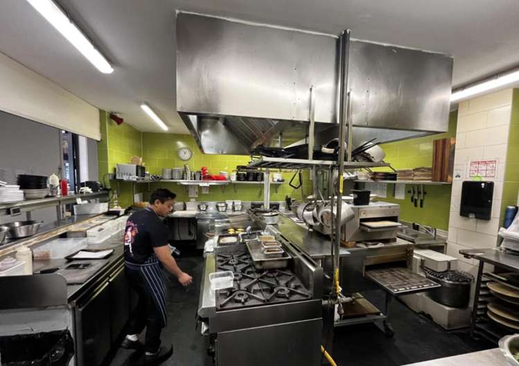 Shop 2, 138 Hurstmere Road Takapuna_7