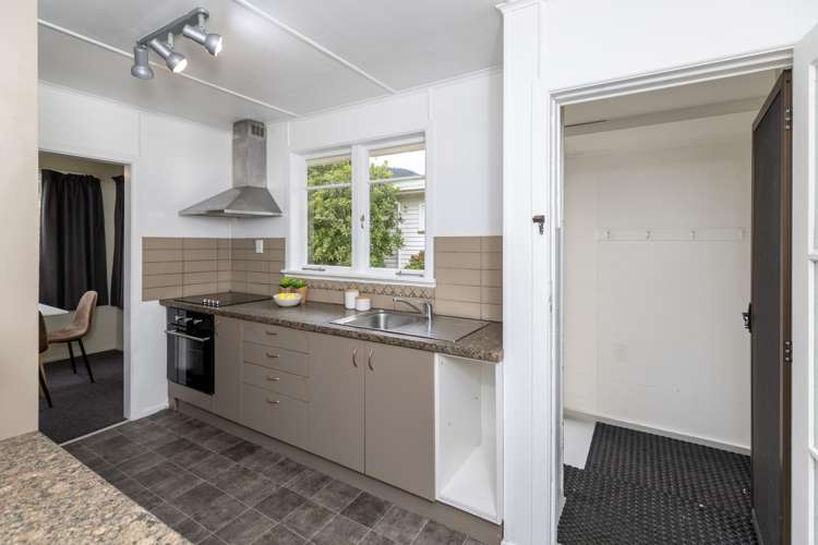 17 Riwai Street Paraparaumu_19