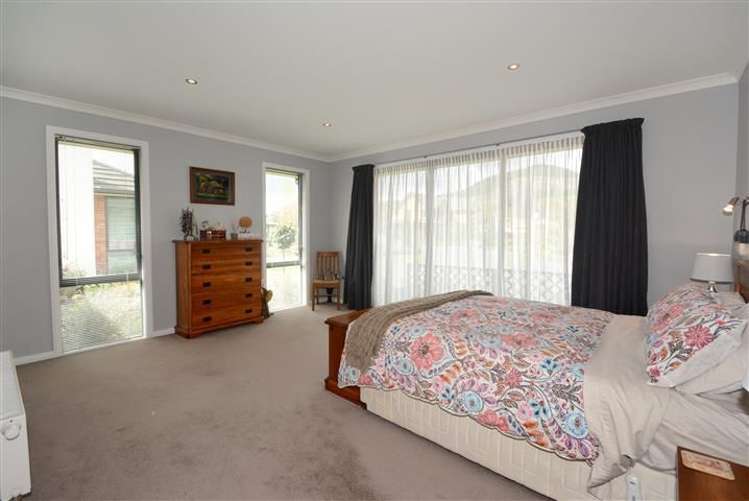 19 Orchard Grove East Taieri_25