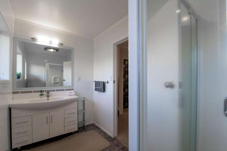 22 Carter Drive Pomare_14