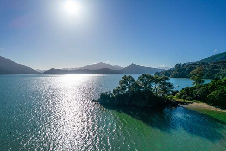 257 Moetapu Bay Road Anakiwa and Surrounds_12