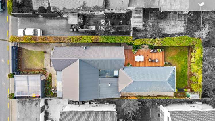 110 Office Road Merivale_27