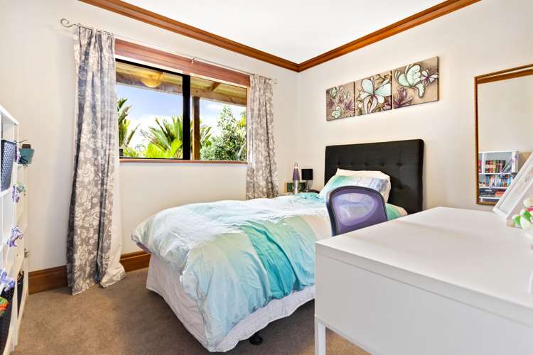 1 Woontons Lane Titirangi_9