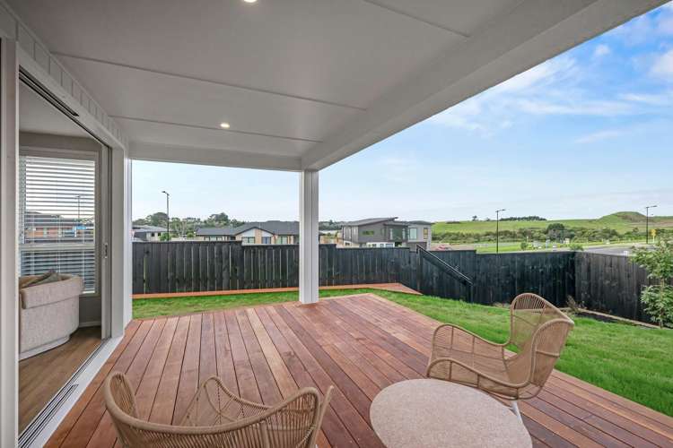 42 Opouatu Avenue Glenbrook_12