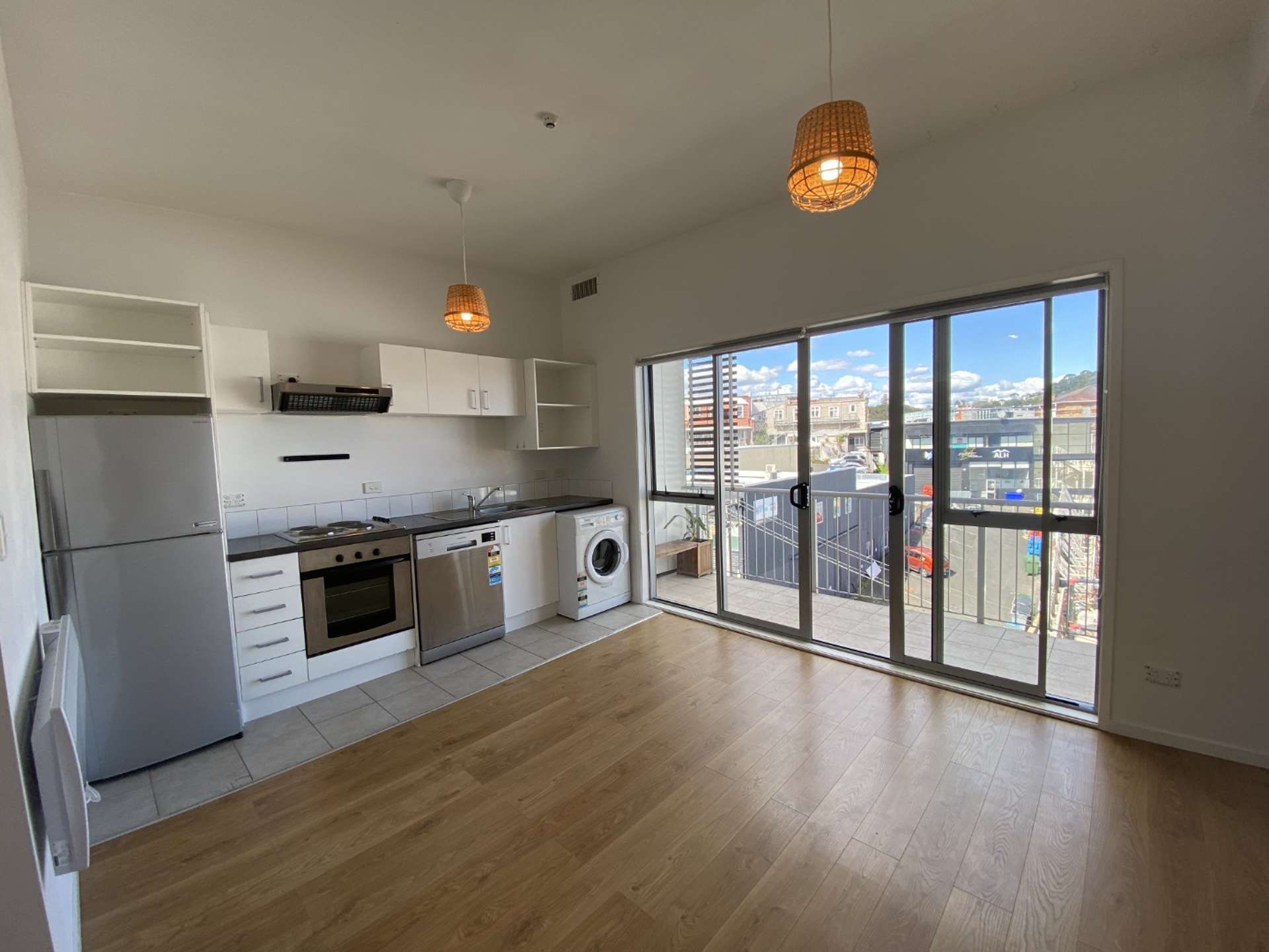 10 Flower Street 10021_0