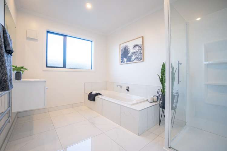 3 Stratford Court Fitzherbert_13