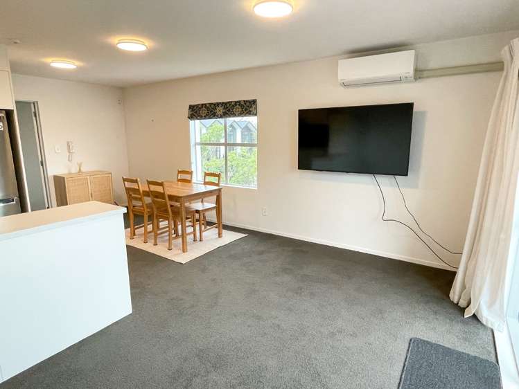 42/280 Bealey Avenue St. Albans_2