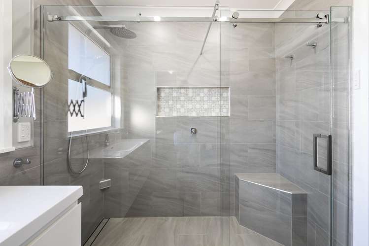 18 Leeds Street Milson_13