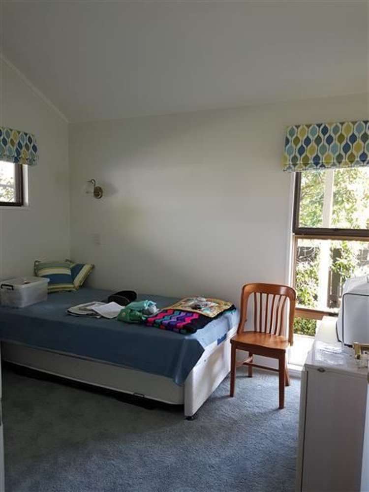 13 Fleetwood Grove Waikanae_12