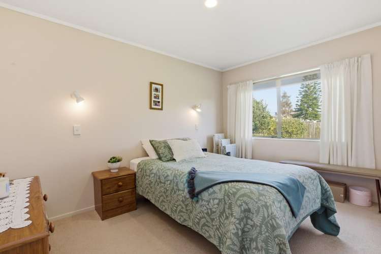 8 Webb Place Papamoa Beach_10