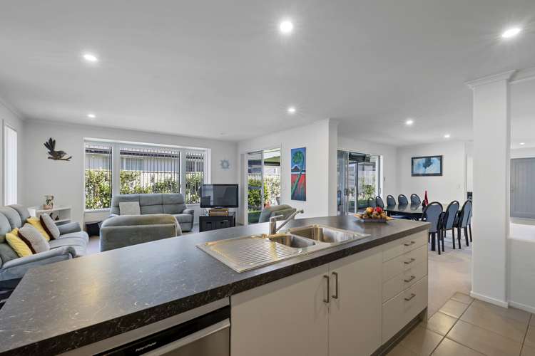 4 Sawyers Way New Plymouth Central_10