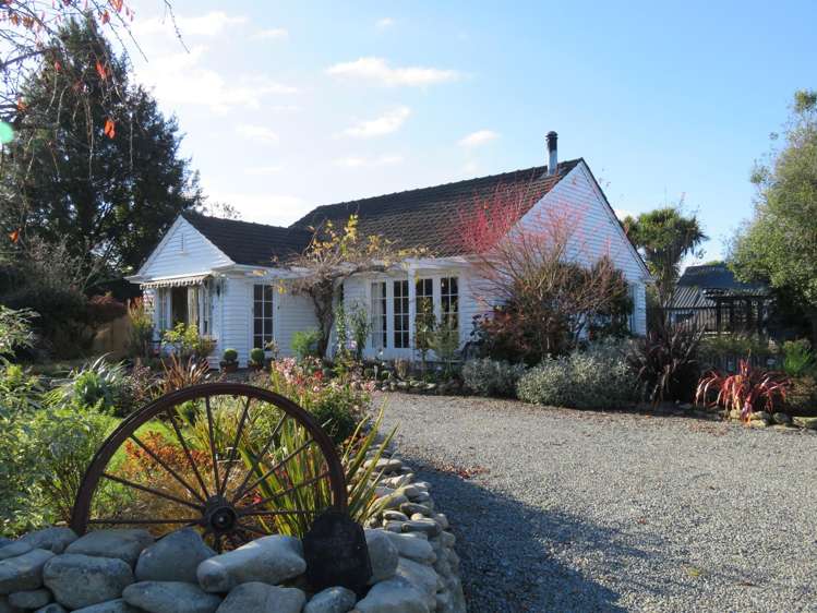 592 Woodbury Road Geraldine_0