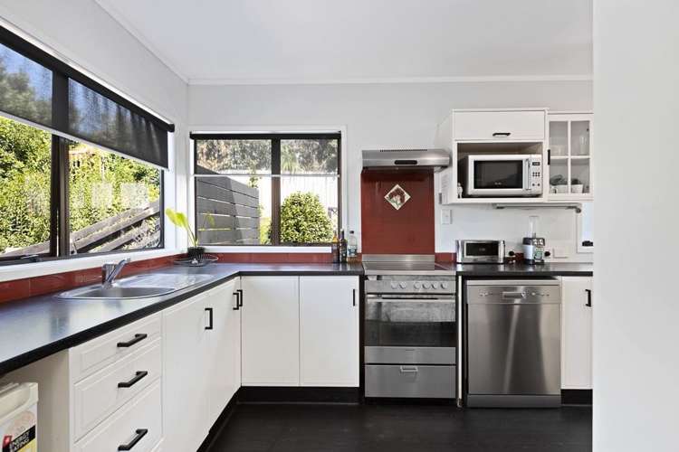 20 Sandiacre Way Browns Bay_8