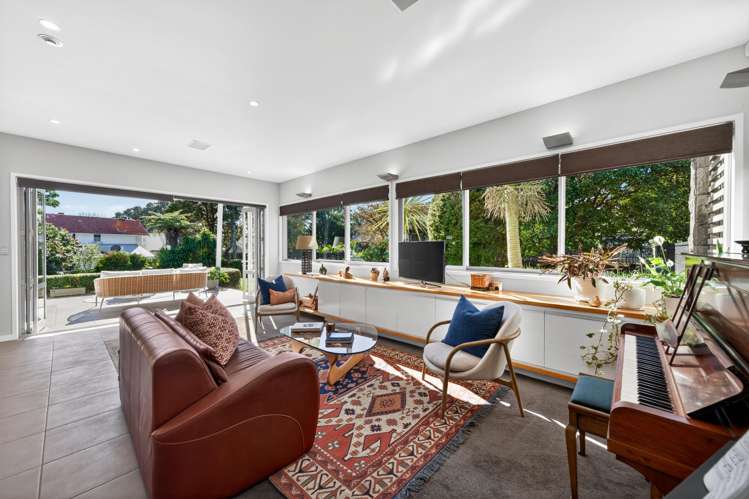 5 Castle Drive Epsom_14