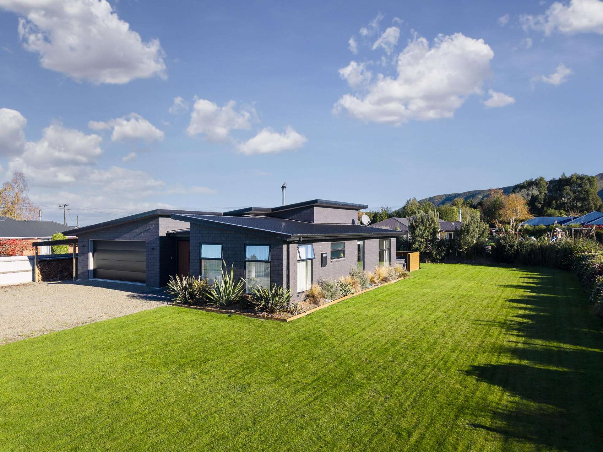 27 Edinburgh Street Waimate_0