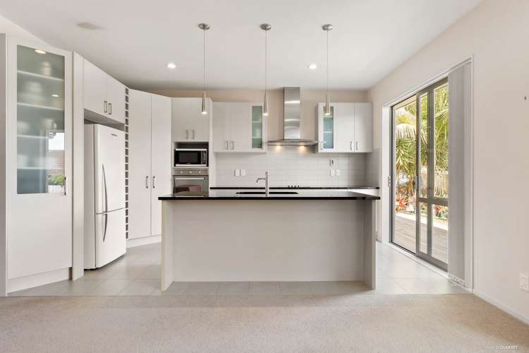 27 Barwick Place Stanmore Bay_6