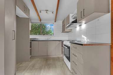 86 Burundi  Avenue_2