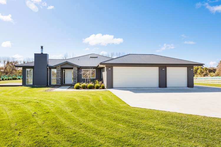 140 Mount Biggs Road Halcombe_23