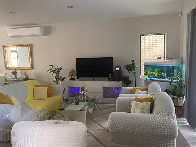 8 Hakawai Avenue Takanini_1