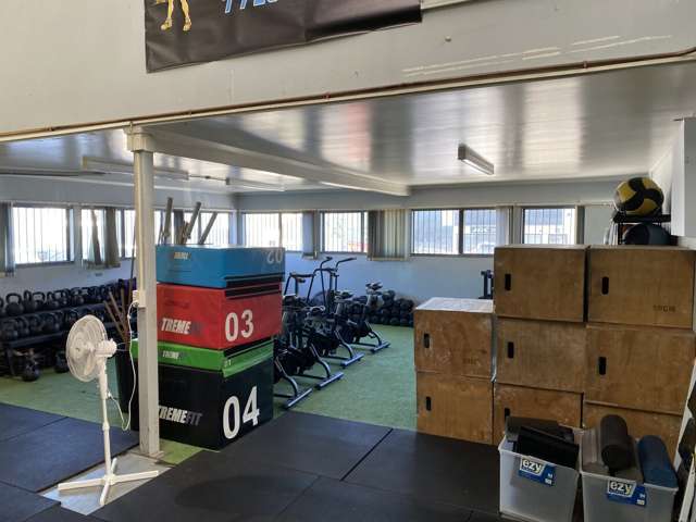 8/4 Kellow Place Wiri_3