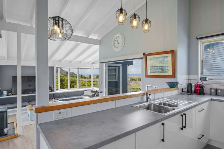 3428 Pourerere Road Pourerere_1