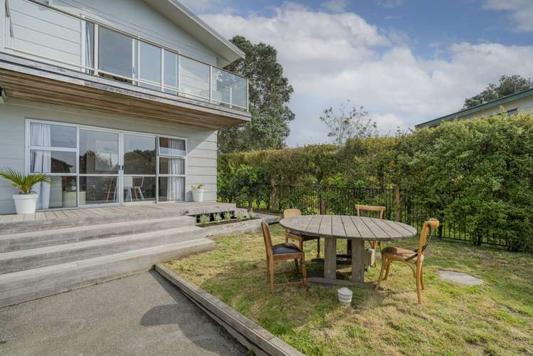 1 Hilldale Crescent Kuaotunu West_22