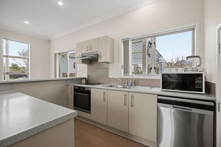 9 Linkwater Way Parklands_6
