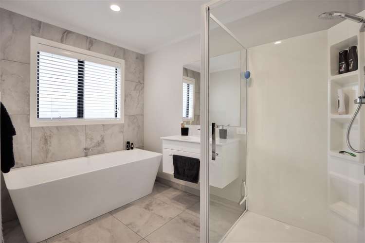 2 Douglas Drive Allenton_20