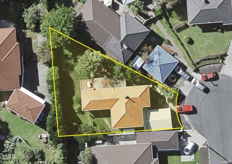 7 Ajax Street Narrow Neck_13