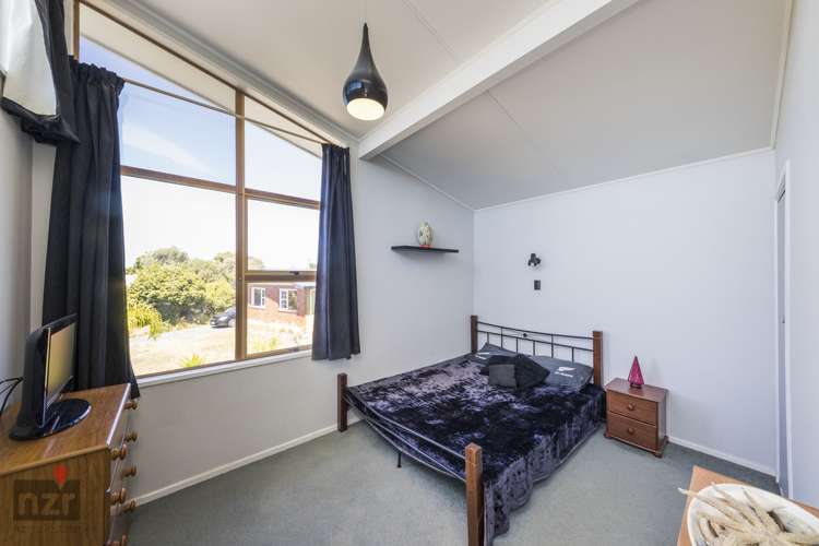 32 Shelton Place Feilding_9