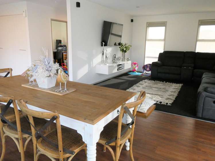 3 Ashley Drive Paroa_23