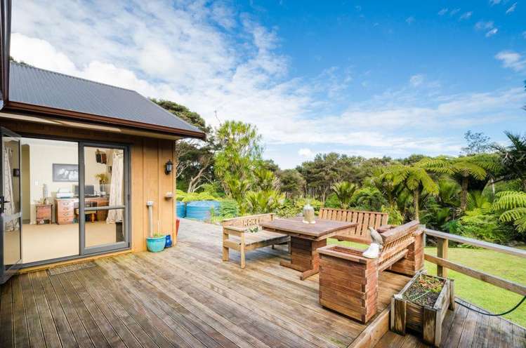 125 Stoney Creek Drive Waitakere_3