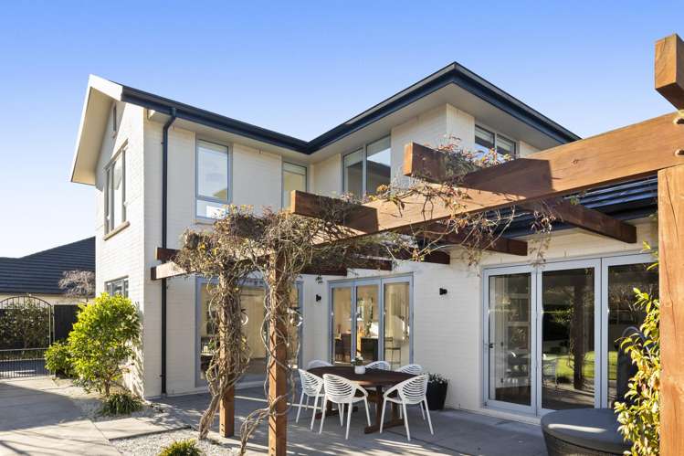 134 Hussey Road_5