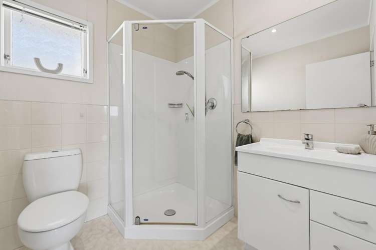 16 Mahoe Street Matua_12