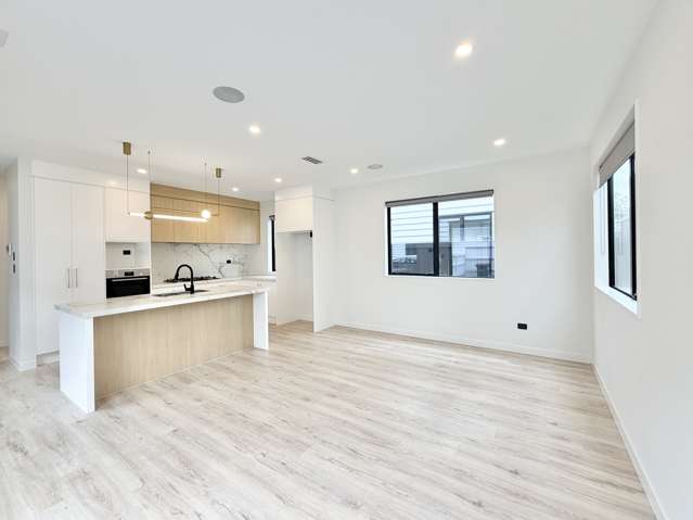5 Spars Road Milldale_2