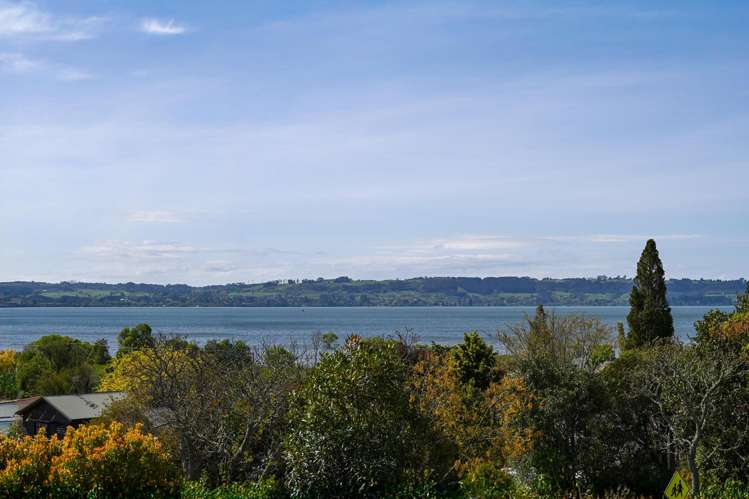 12 Aquarius Drive Kawaha Point_23