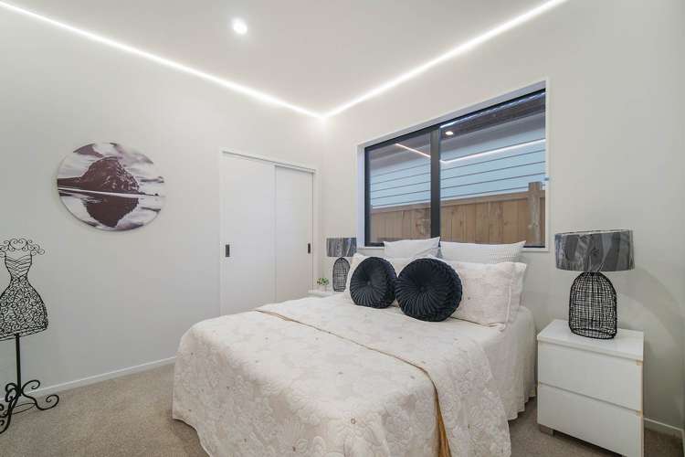 175 Otuwairoa Esplanade Papakura_7