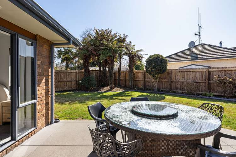 9 Christy Brown Place Leamington_24