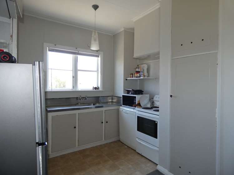 191 Stafford Street Hokitika_3