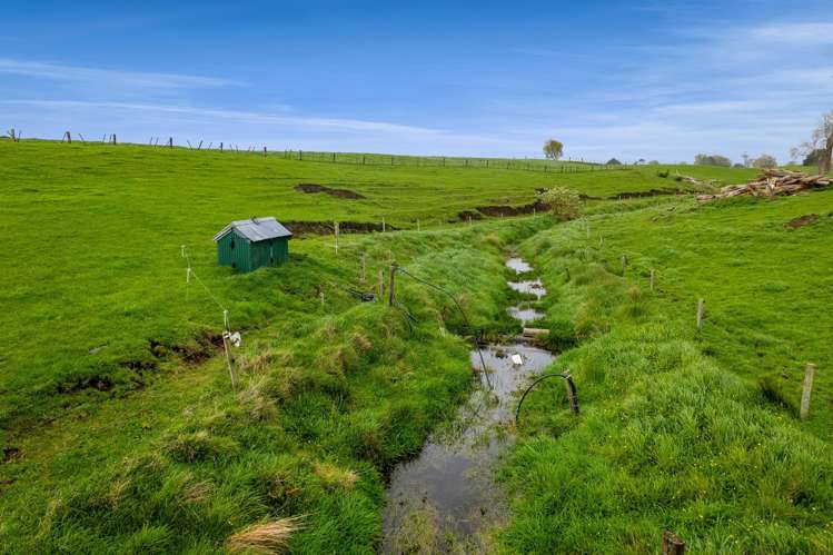 140 Waiau Road Onaero_14