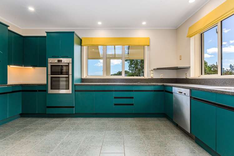 45 Best Road Te Horo_9