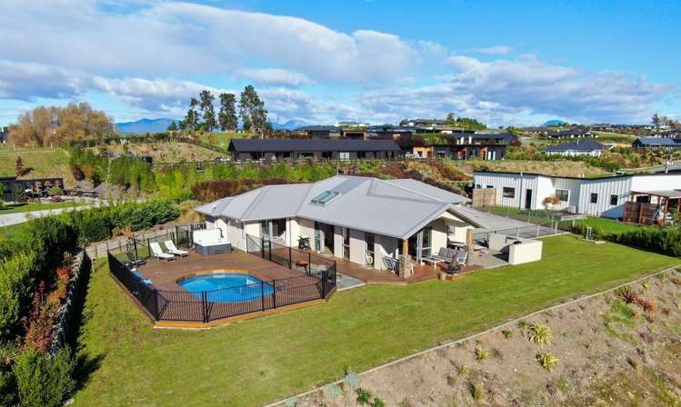 9 Kohuhu Lane Redwood Valley_11