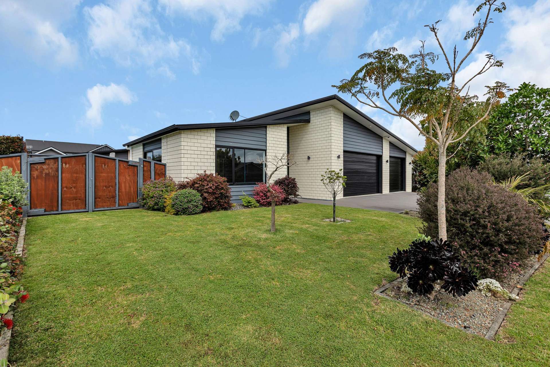 11 Waitemata Drive One Tree Point_0