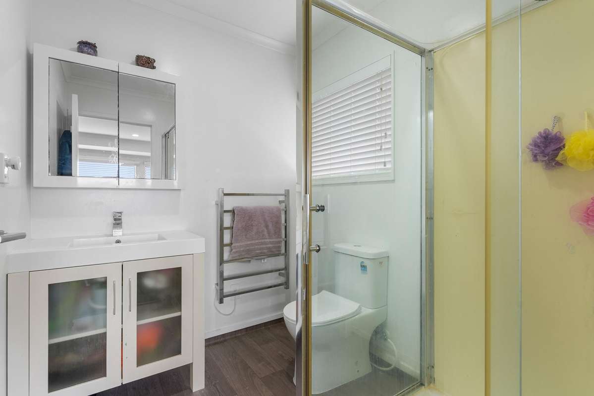 2/36 Browns Bay Road_5