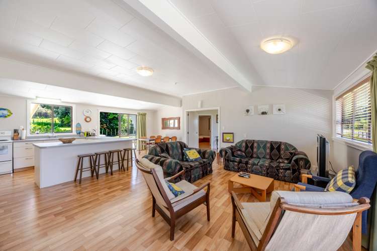 3 McHardy Place, Blackhead Beach Omakere_7