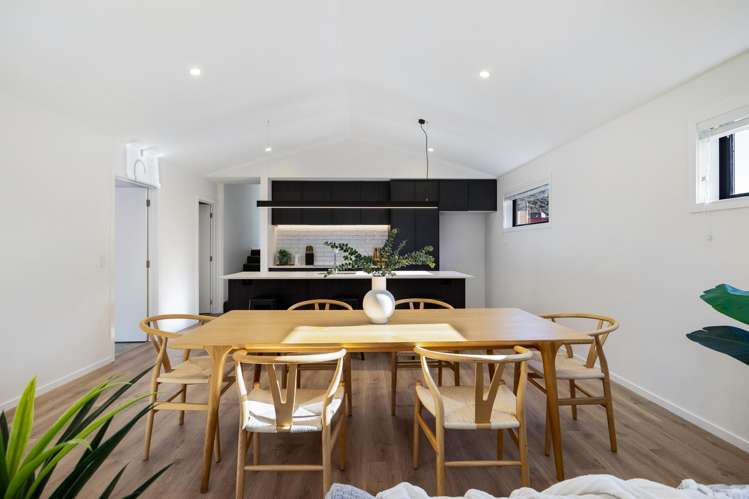 30 Grain Close Jacks Point_5